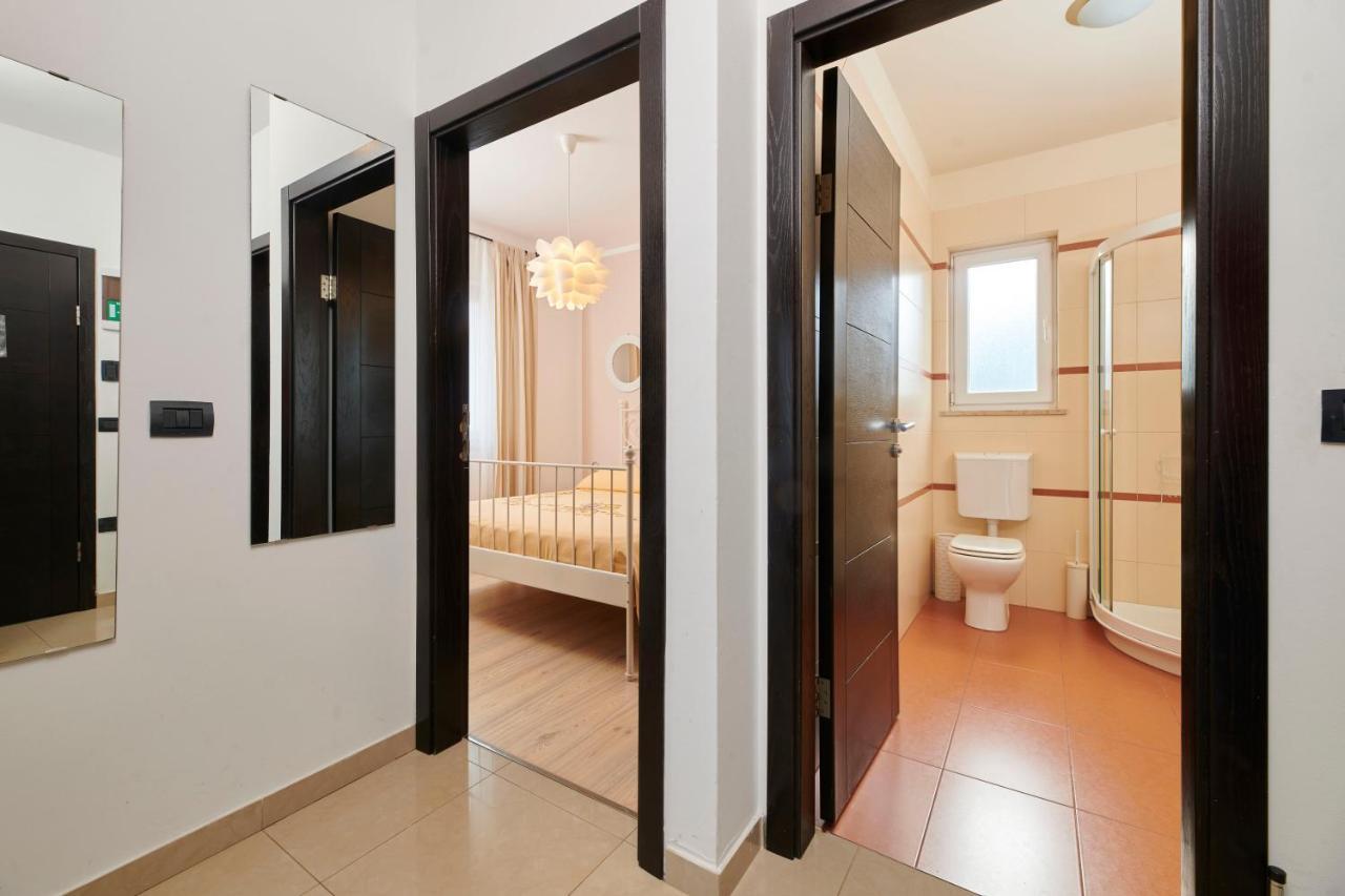 Villa Ax Umag Luaran gambar