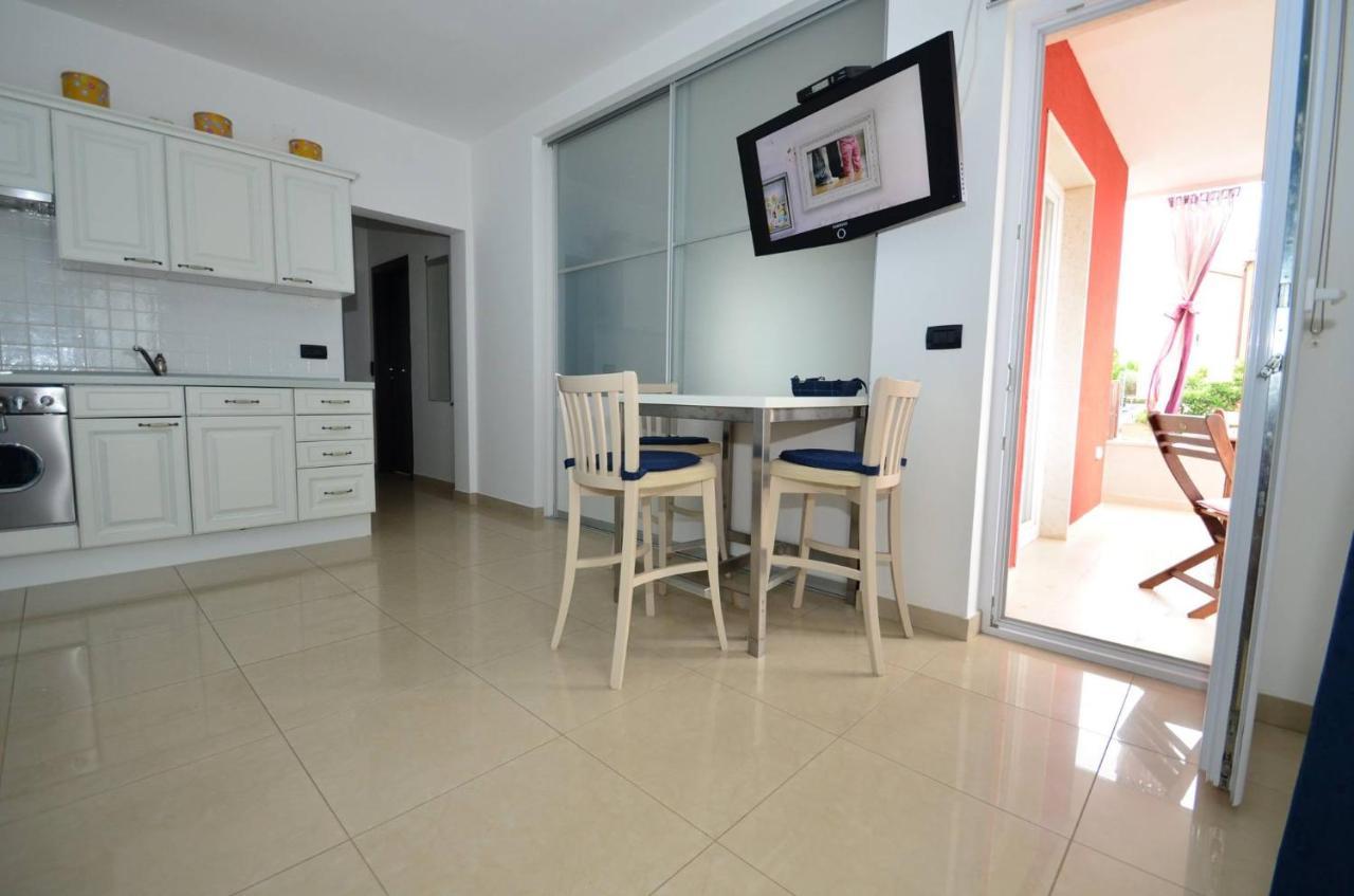 Villa Ax Umag Luaran gambar